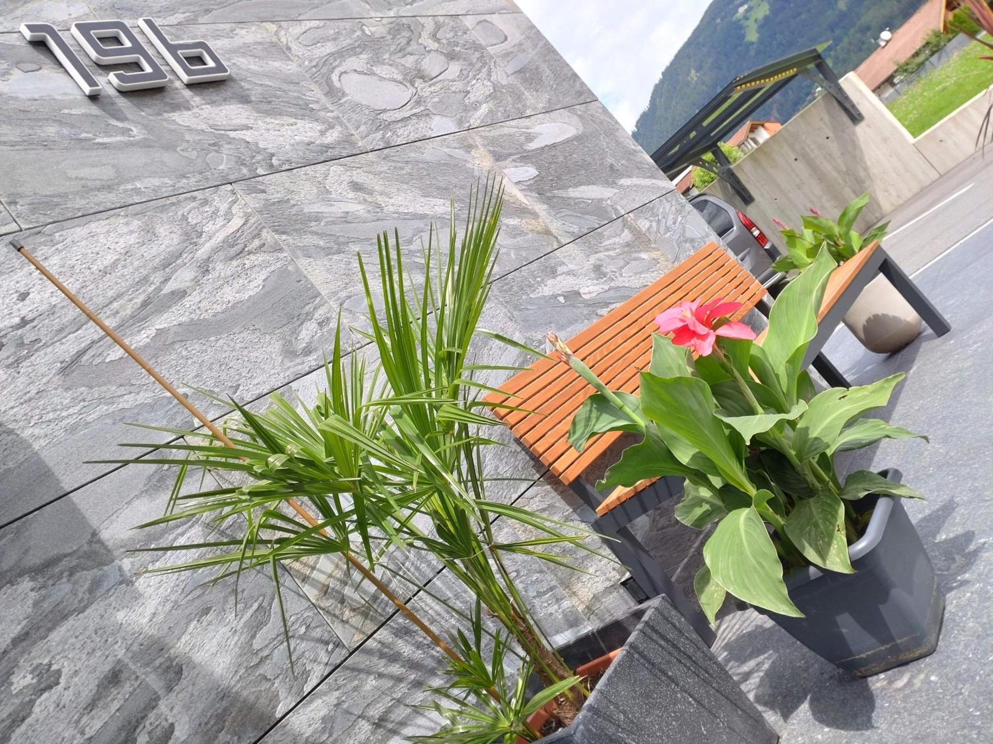 Aenna Apart Prutz Dış mekan fotoğraf